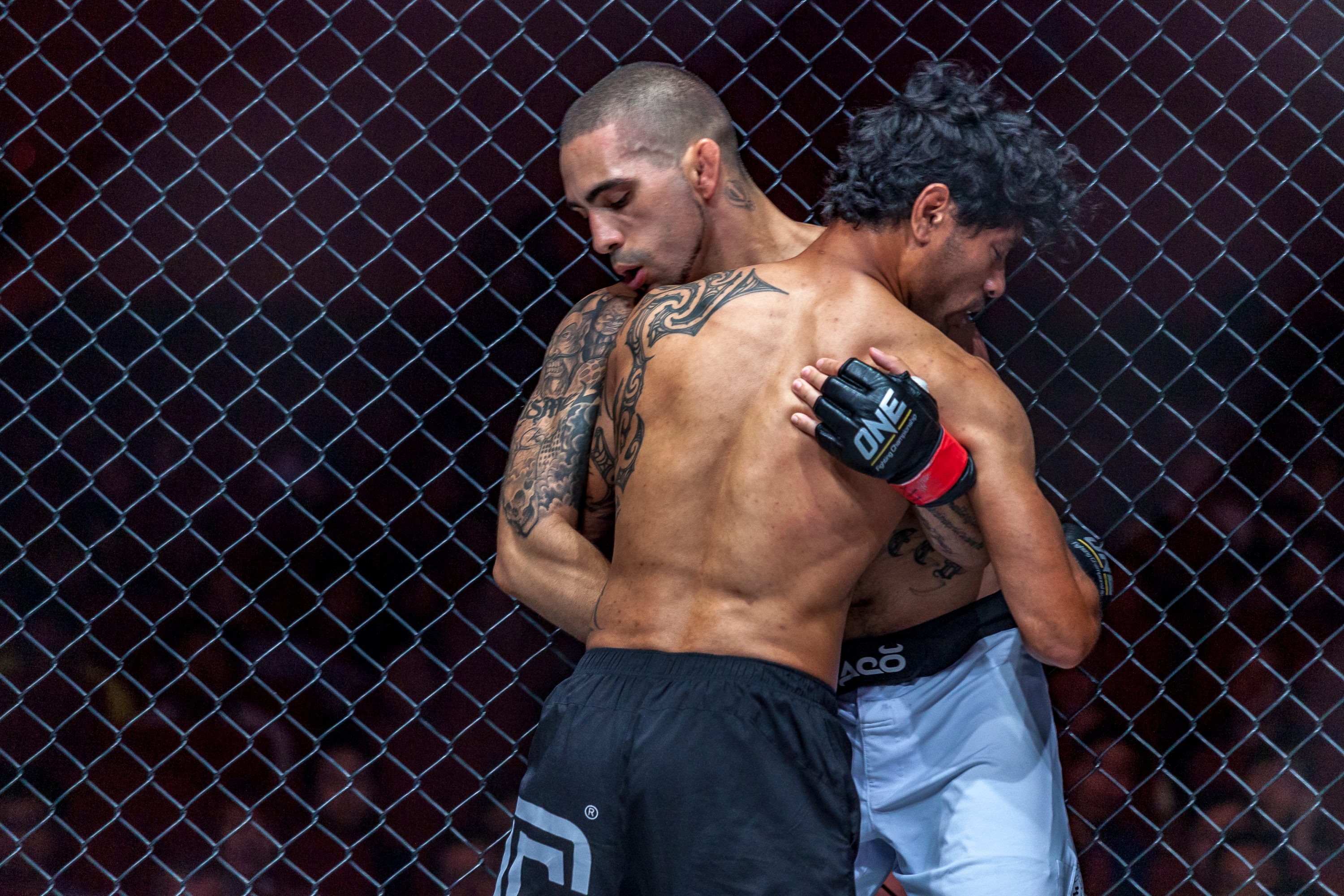 Caros Fodor competes against Vincent Latoel in Cambodia